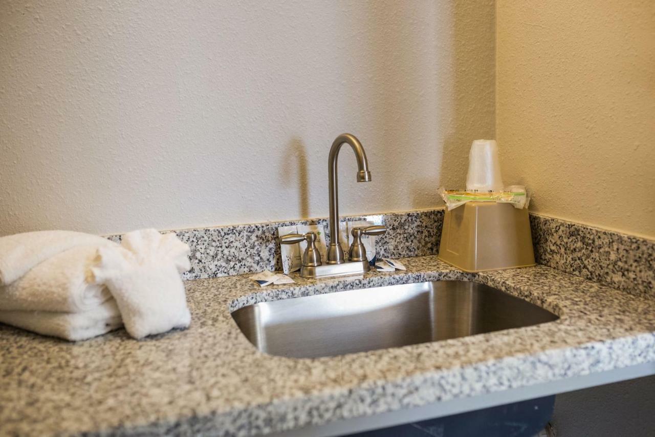 Merit Inn And Suites Beaumont Ngoại thất bức ảnh