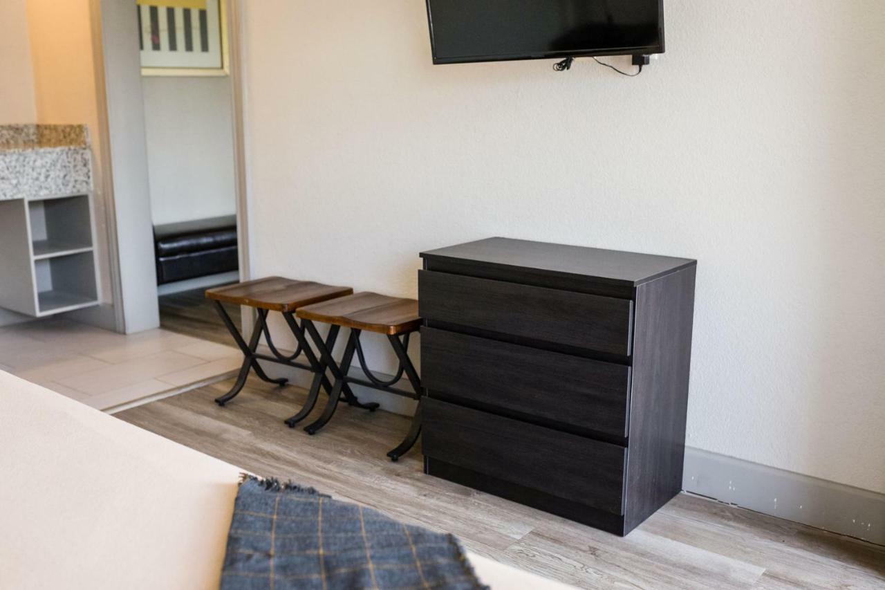 Merit Inn And Suites Beaumont Ngoại thất bức ảnh