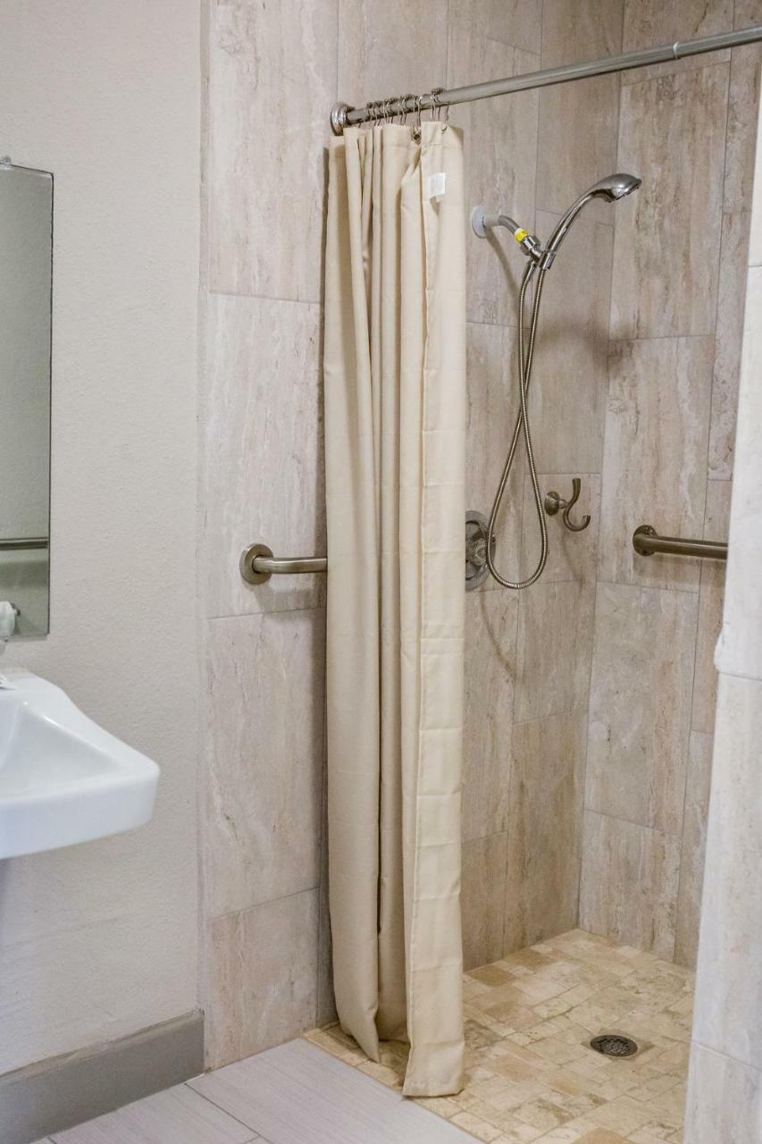 Merit Inn And Suites Beaumont Ngoại thất bức ảnh