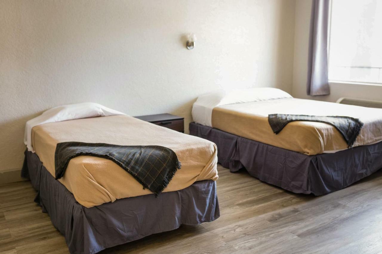 Merit Inn And Suites Beaumont Ngoại thất bức ảnh