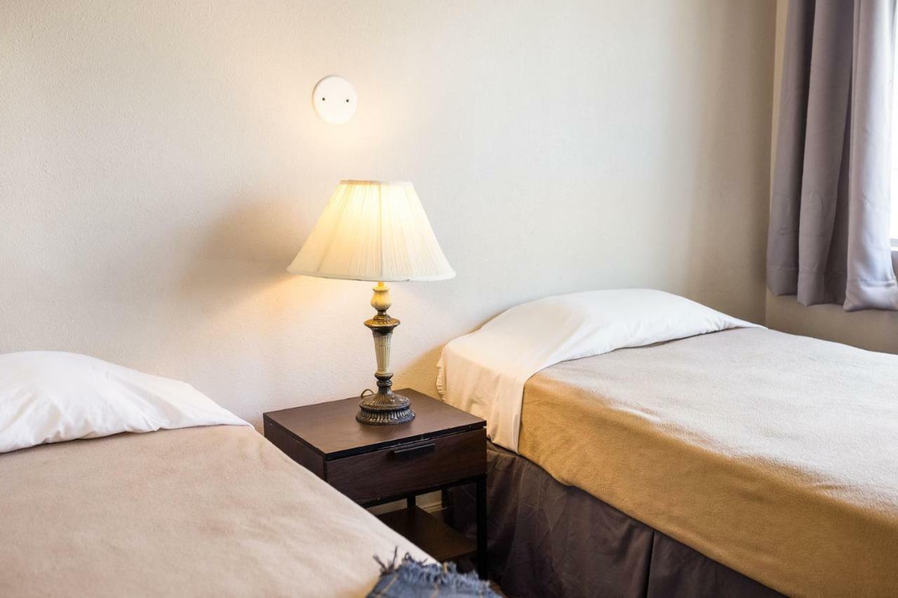 Merit Inn And Suites Beaumont Ngoại thất bức ảnh